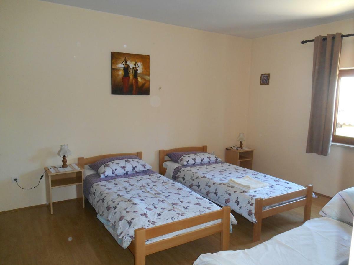 Miadea Apartment โรวินสโก เซโล ภายนอก รูปภาพ